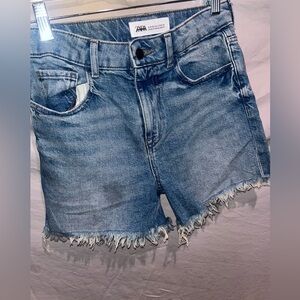 ZARA Light Wash High-Waisted Jean Shorts- Size 4